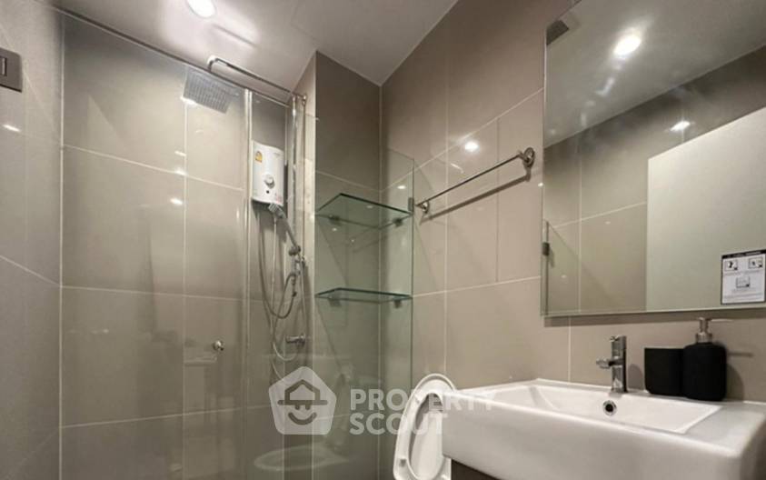 picture 30th-Floor 2-BR Ideo Mobi Grand Interchange Bangsue Near MRT Tao Poon (ID 3366952) - 3/8