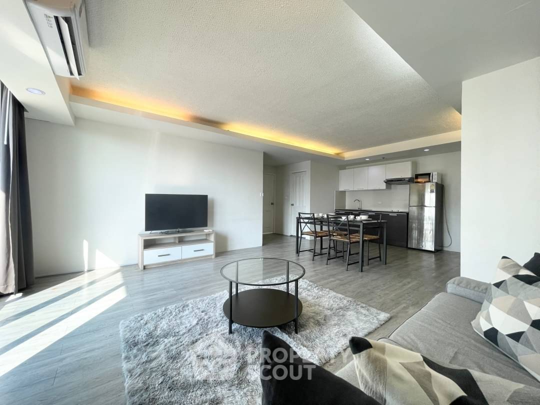 picture 2-BR Condo At Waterford Sukhumvit 50 Near BTS On Nut (ID 1529007) - 5/18