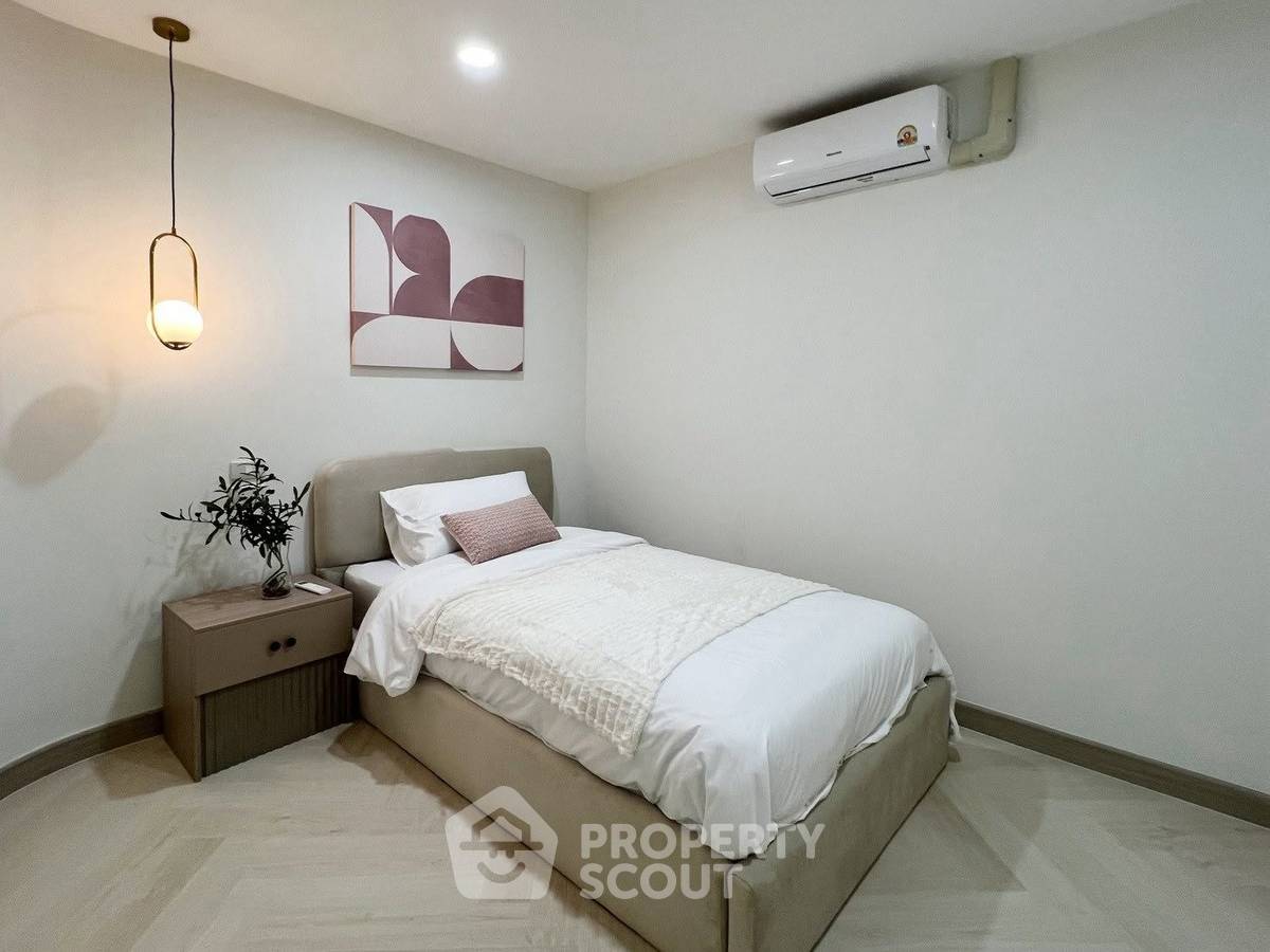 รูป คอนโด 2-ห้องนอน ที่ เดอะ ทรีโอ การ์เด้นท์ คอนโดมิเนียม ใน หนองบอน (ID 3373001) - รูปที่ 10/11