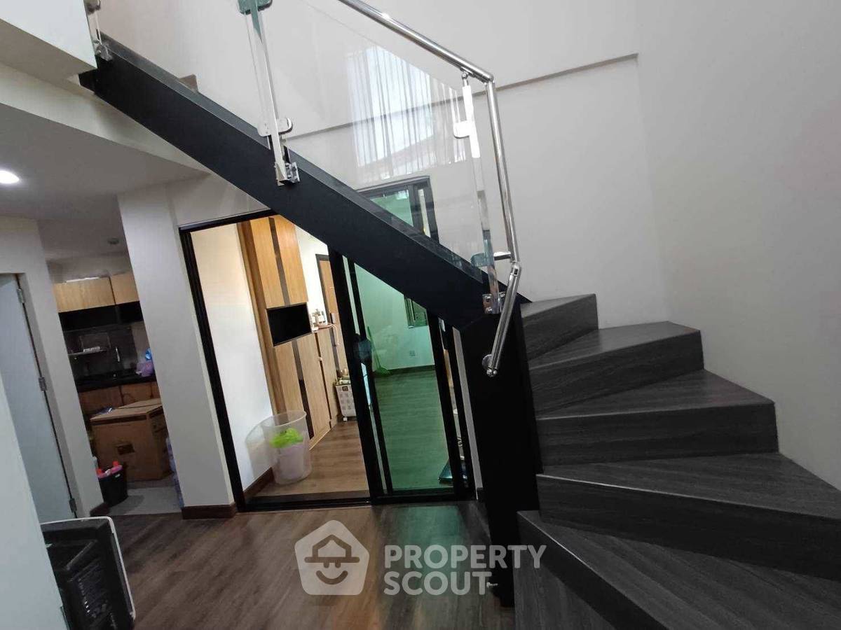 รูป คอนโด 3-ห้องนอน ที่ พรอมโต้ คอนโด รัชดา 32 ใน จันทรเกษม (ID 3372789) - รูปที่ 33/34