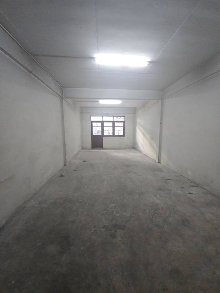 รูป ปล่อยเช่าอาคารพาณิชย์ 4ชั้น- ติดMTR ศรีด่าน ติดถนนใหญ่เส้นศรีนครินทร์ เนื้อที่ 23 ตร.วา 216 ตร.มเหมาะสำหรับทำคลีนิค,office,cafe | #TPI-3513 - รูปที่ 11/15