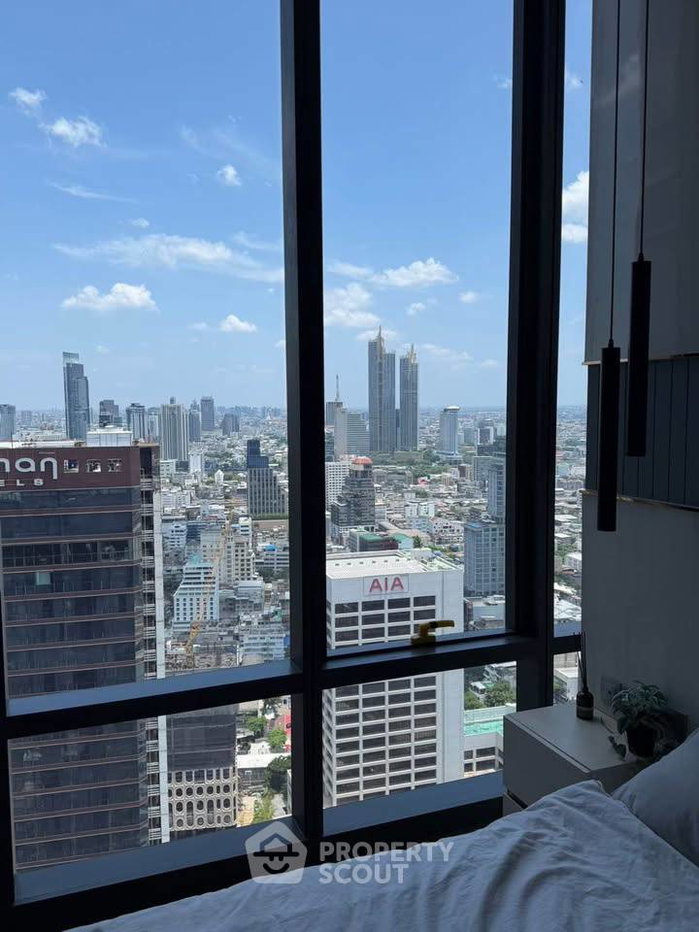 picture Studio Condo at Ashton Silom near BTS Chong Nonsi (ID 3276220) - 2/13