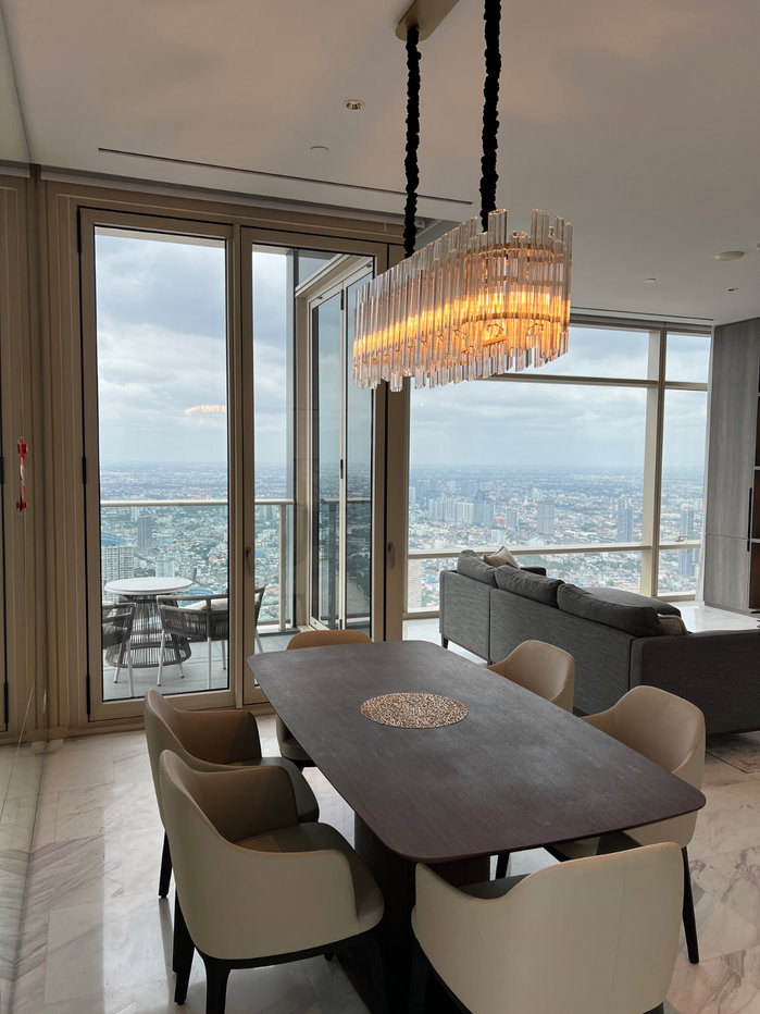 รูป 133 ตร.ม. 2 ห้องนอน ชั้น 69 ที่ Four Seasons Private Residences - รูปที่ 5/22