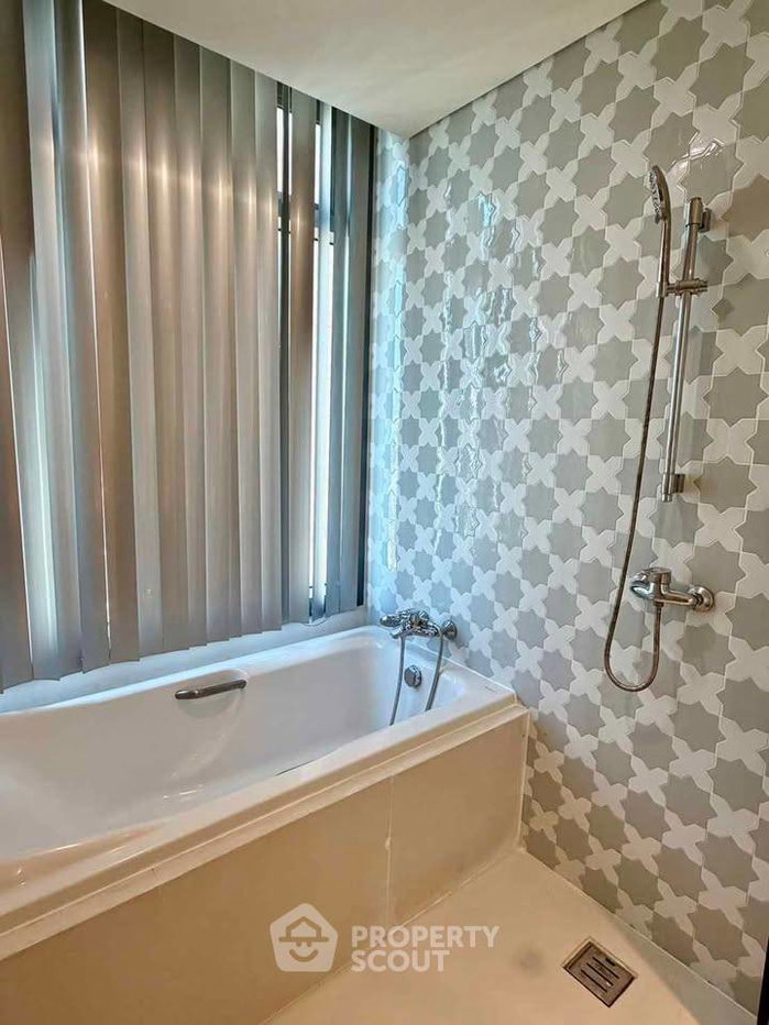 picture 200m To BTS Asoke | 3-BR 225 Sqm At Citi Smart Sukhumvit 18 (ID 3372089) - 27/38