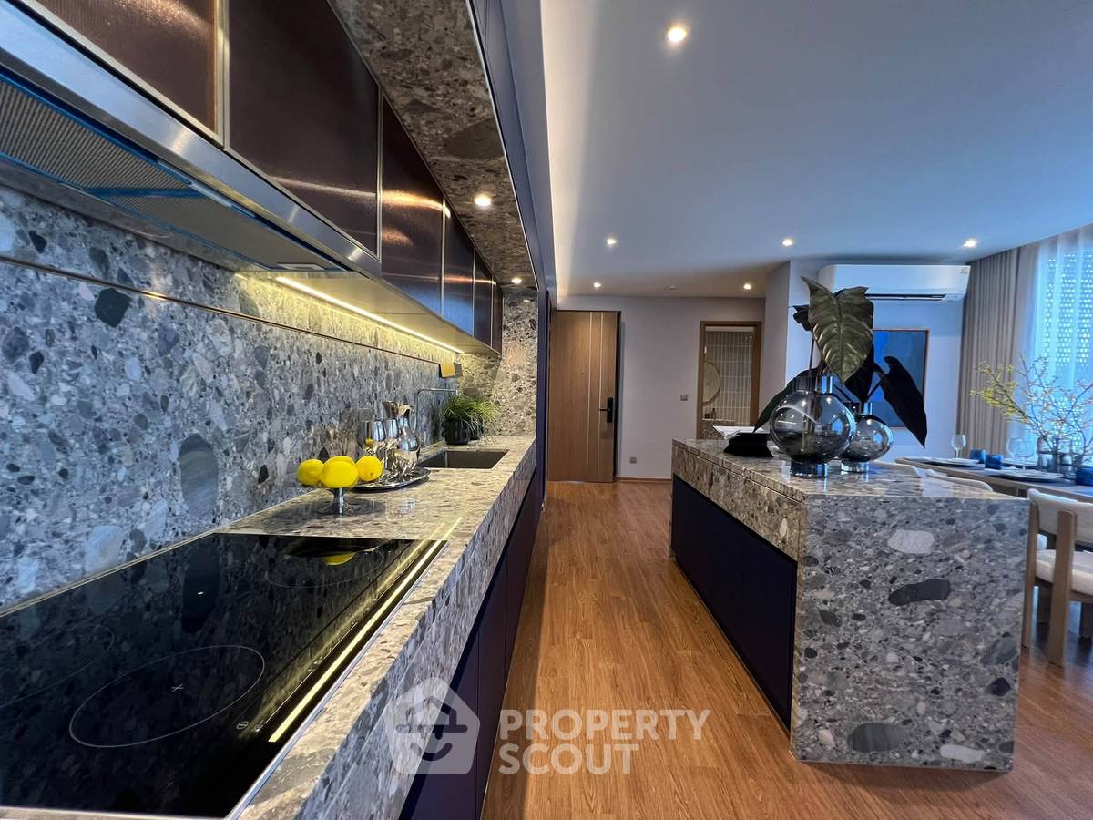 picture 2-BR Condo at Via 34 near BTS Thong Lor (ID 3373654) - 5/26