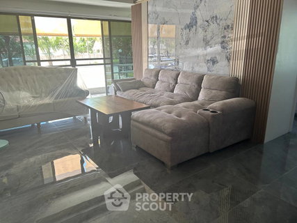 3-BR Condo at View Talay 2 Condominium Jomtien close to Pattaya South (ID 3371780)