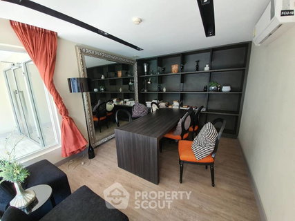 2-BR Condo at Maestro 39 Sukhumvit 39 near BTS Phrom Phong (ID 882965)