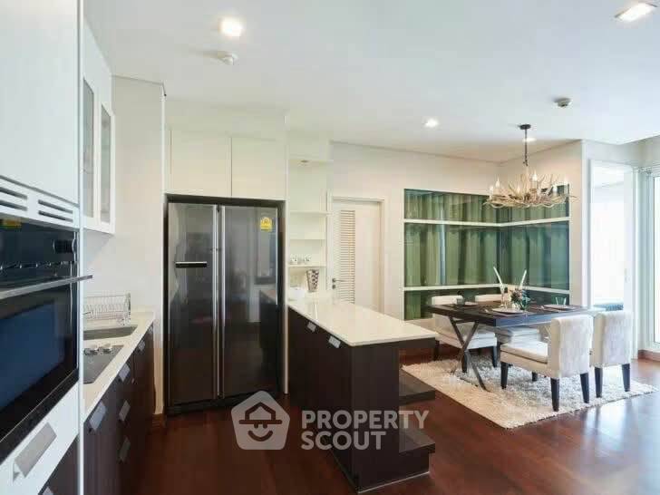 picture 100m To BTS Phrom Phong | 2-BR Condo At The Diplomat 39 (ID 3335953) - 4/8