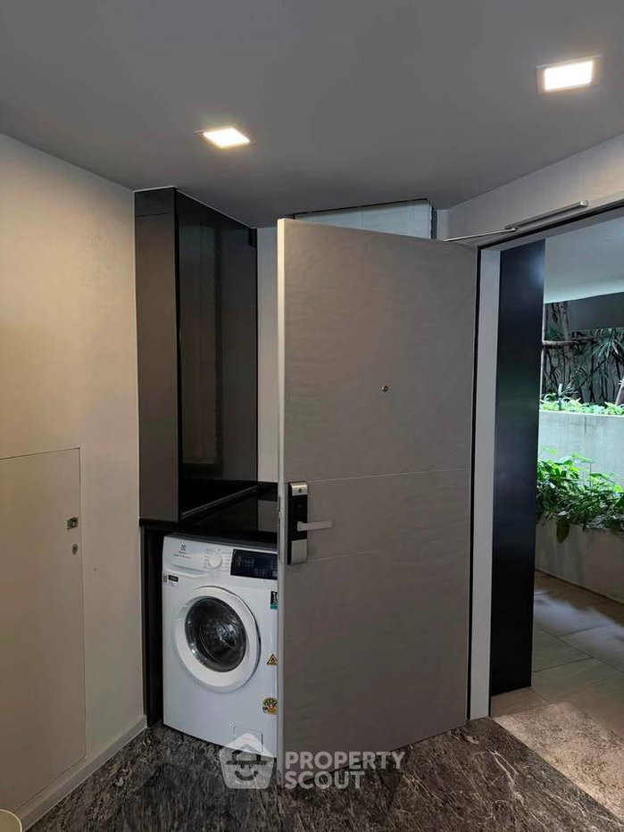 picture Pet-Friendly 3-BR At Ashton Residence 41, 200m To BTS Phrom Phong (ID 3374038) - 11/24