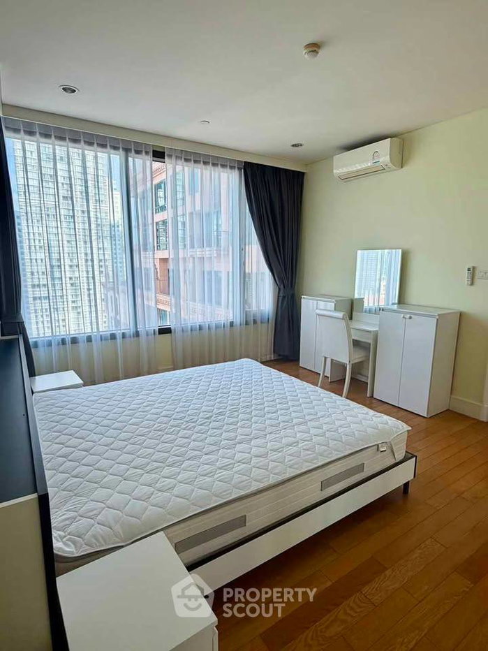 picture 200m To BTS Asoke | 3-BR 225 Sqm At Citi Smart Sukhumvit 18 (ID 3372089) - 22/38