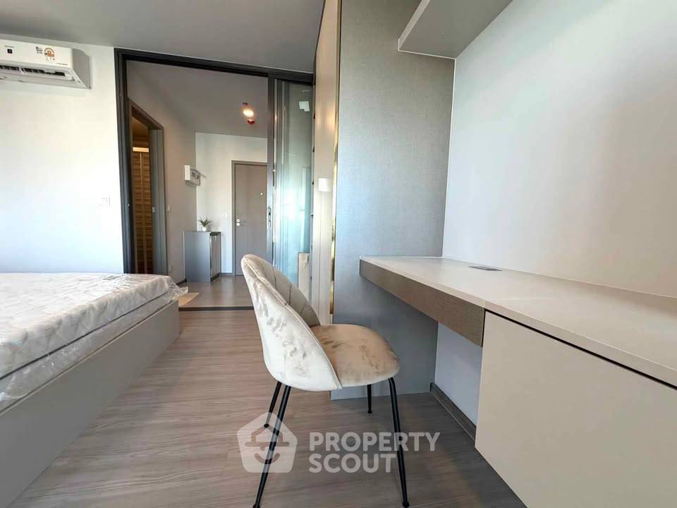 picture Studio Condo at Aspire Sukhumvit-Rama 4 near BTS Phra Khanong (ID 3378483) - 6/13