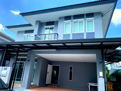 บ้านเดี่ยวให้เช่า : HOUSE FOR RENT 3 bed3bath fully furnished 180sqm  near Suvarnabhumi Airport 