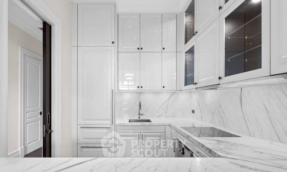 picture 2-BR Condo at 98 Wireless near BTS Phloen Chit (ID 2814467) - 8/20