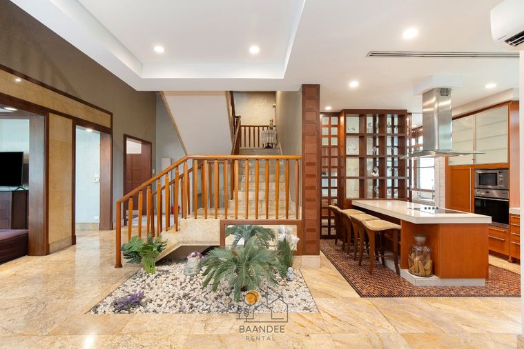 5-bed house for rent, 560 sqm, 158 sq wah, Baan Sansiri Sukhumvit 67