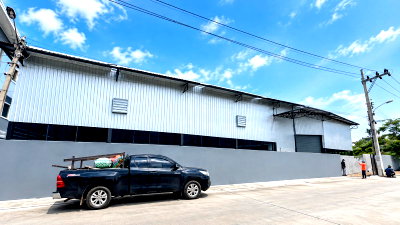 เช่าโรงงาน เซฟวัน โก ศรีสมาน : 261009eesknliu ให้เช่า โกดัง แจ้งวัฒนะ โรบินสันศรีสมาน 650ม. สนามบิน 4.5กม. โกดังให้เช่า ที่ดิน215ตรว. 845ตรม. ติวานนท์ 52-58 3 น้ำ 1