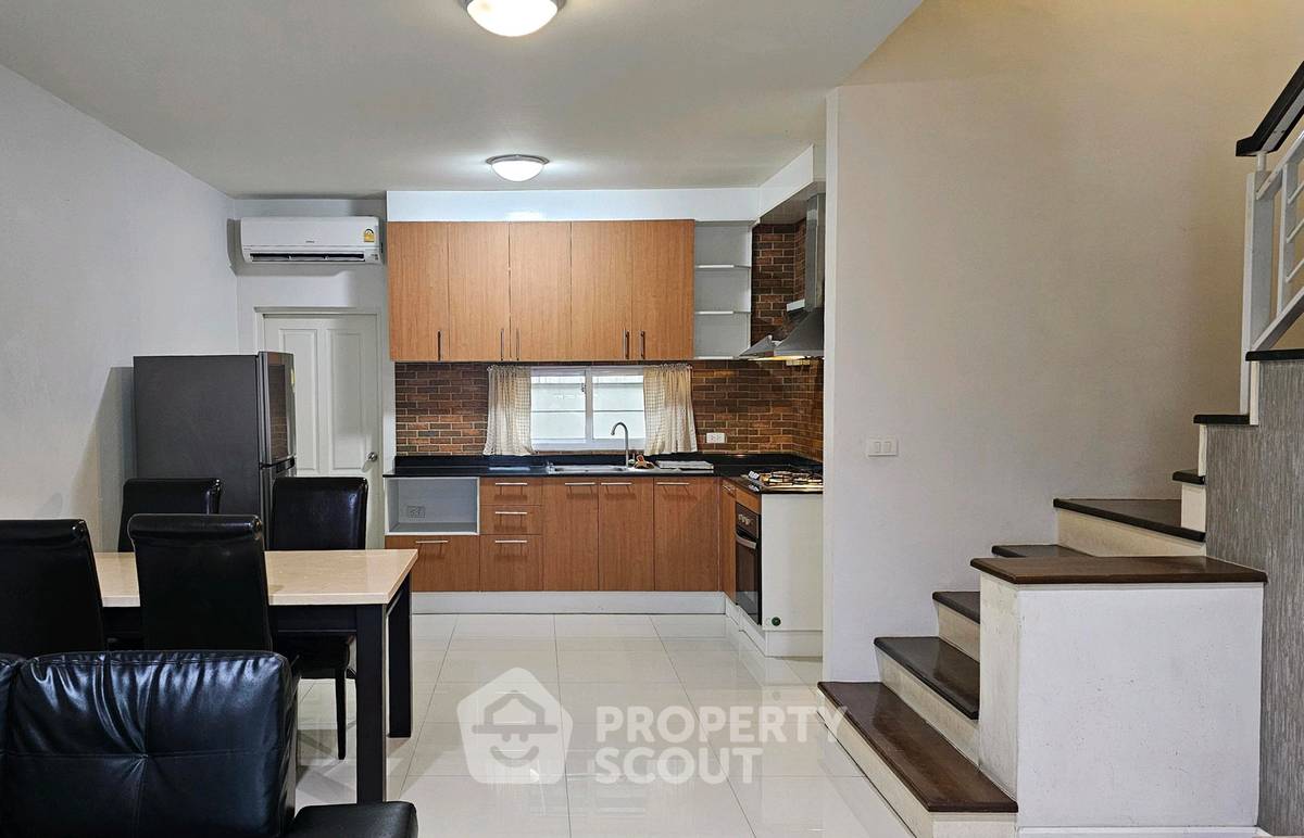 picture 3-BR Townhouse at Town Avenue Srinagarindra in Suan Luang (ID 3368957) - 2/18