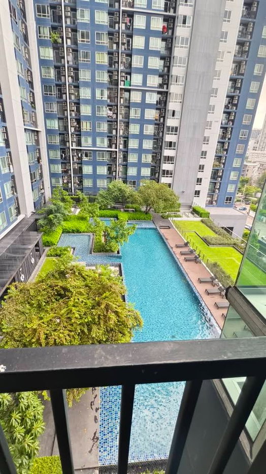 picture The Base Sukhumvit 77 Full furnished. 10th floor. 12,500 THB/month. - 9/13