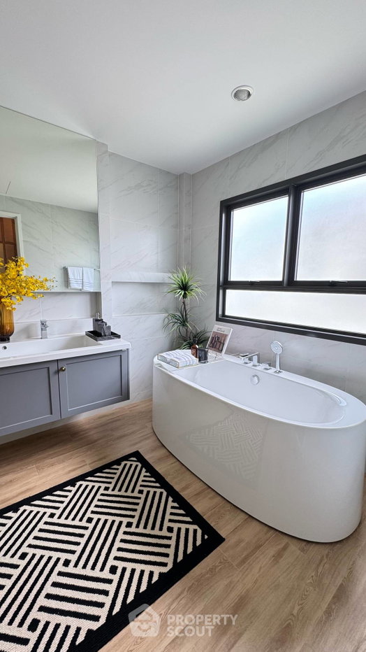 รูป บ้าน 4-ห้องนอน ใกล้ ท่าอากาศยานสุวรรณภูมิ (ID 3378788) - รูปที่ 37/39