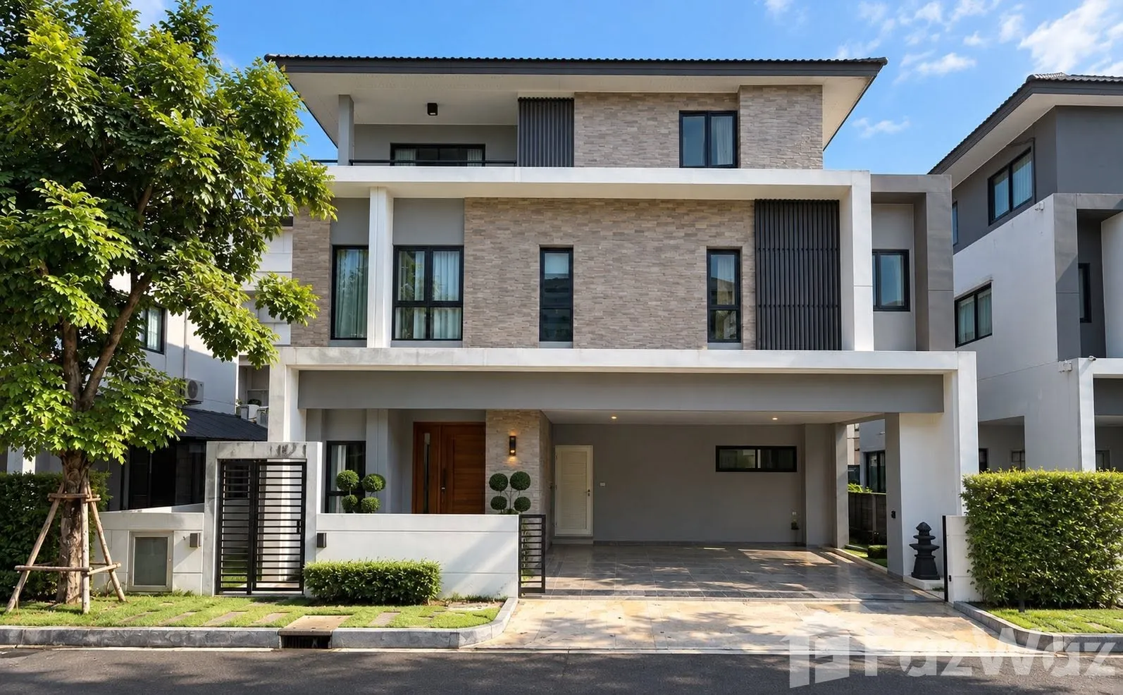 ขายบ้านเดี่ยว 4 ห้องนอน 337 ตร.ม. 13.2 ตร.ว. เขตวังทองหลาง