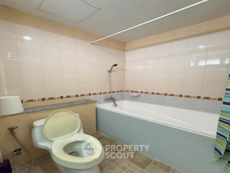 picture 1-BR Condo For Sale | 50 Sqm At Sriracha Condoview (ID 3378419) - 7/8