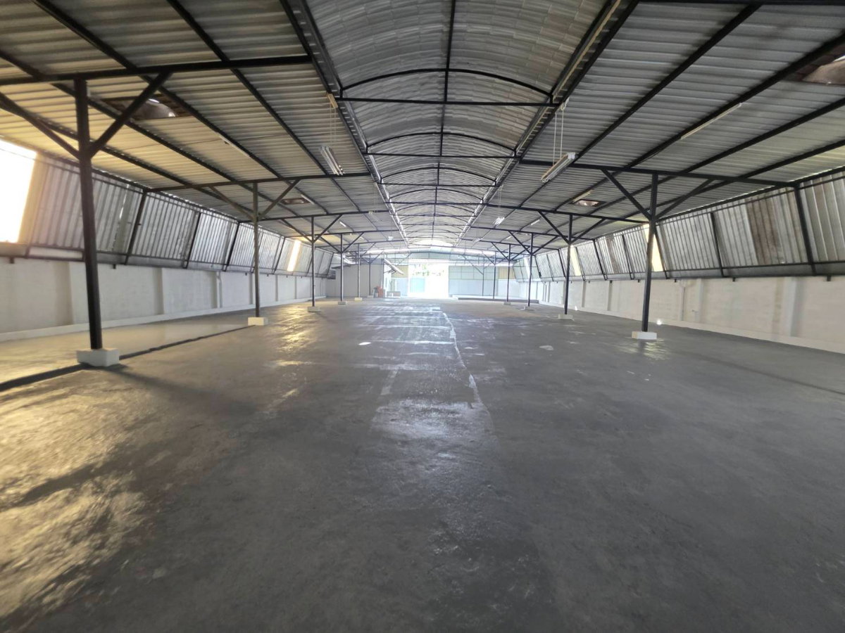 picture Warehouse for rent, car repair shop, Soi Ramintra 5, call 0999983897 - 20/27