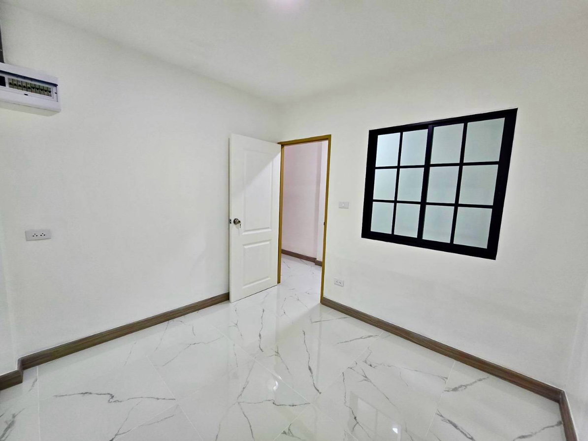 รูป ทาวน์โฮม3ชั้น ตกแต่งใหม่ ทำเลดี ม.ซิตี้ทาวน์โฮม ถ.ลาดพร้าว80 แยก26 วังทองหลาง เฟอร์นิเจอร์สวย พร้อมอยู่ - รูปที่ 7/21