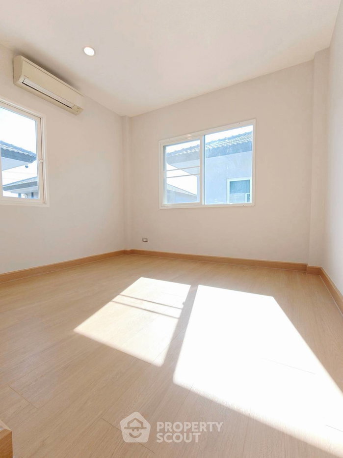 รูป ขายบ้าน 4 ห้องนอน 262 ตร.ม. ในโครงการ The City Pattanakarn (ID 3378545) - รูปที่ 13/20