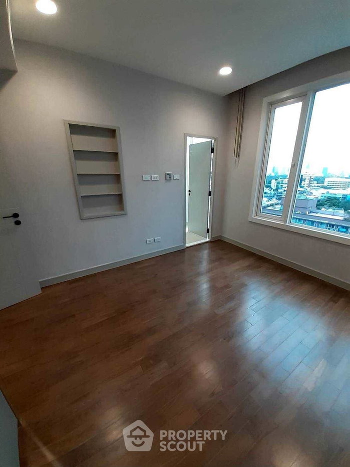 picture 3-BR Condo at Baan Siri 24 near BTS Phrom Phong (ID 3377650) - 11/16