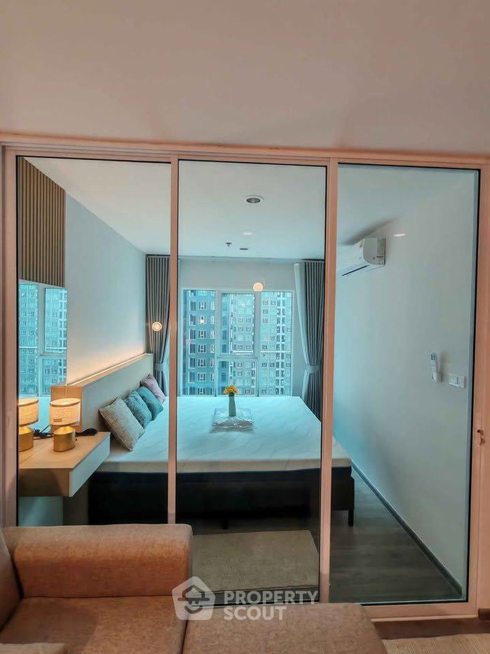รูป คอนโดชั้น 17 แบบ 1 ห้องนอน Regent Home Bangna ใกล้ BTS บางนา (ID 3378044) - รูปที่ 9/17