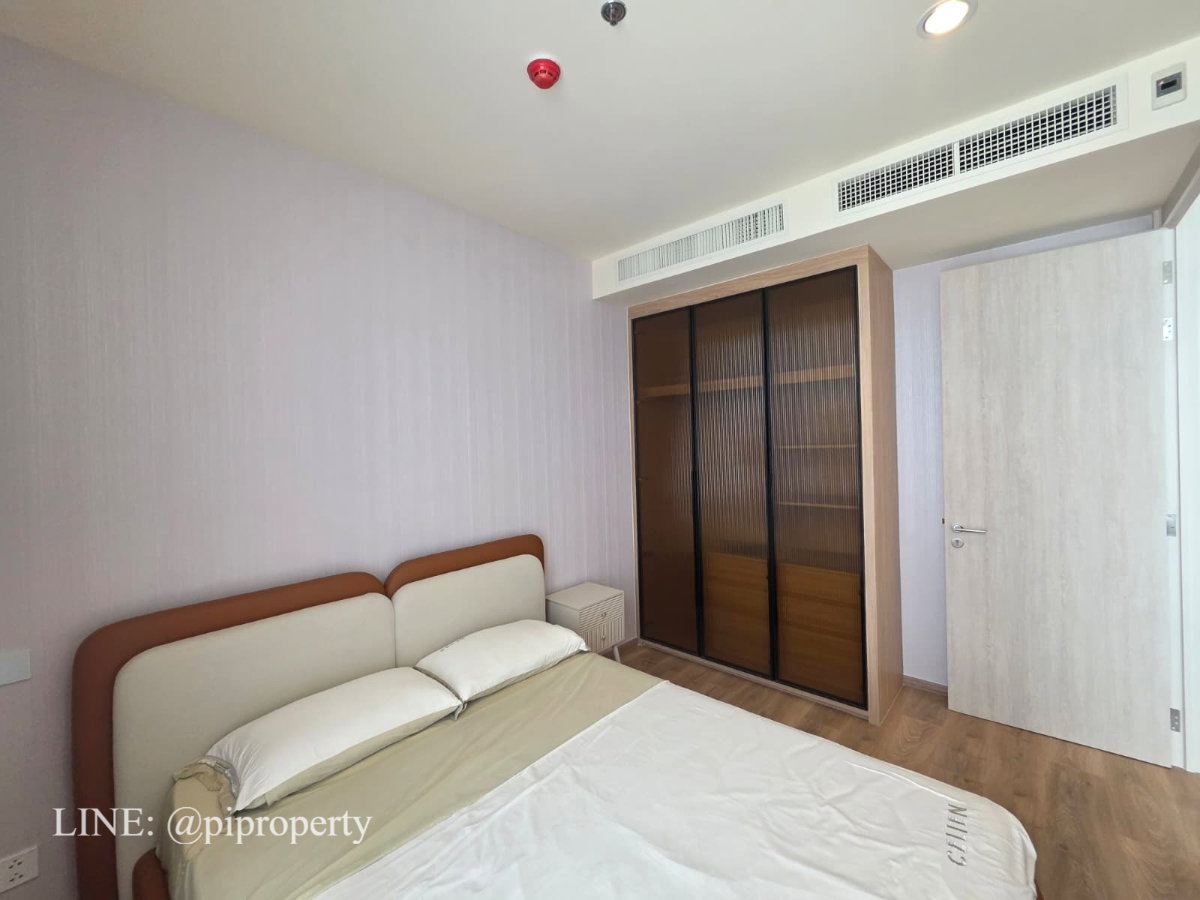 รูป ห้องพัก 2 ห้องนอน ตกแต่งครบพร้อมอยู่ ที่ Noble Form Thonglor ให้คุณสัมผัสไลฟ์สไตล์การใช้ชีวิตย่านทองหล่ออย่างแท้จริง | โนเบิล ฟอร์ม ทองหล่อ - รูปที่ 18/53