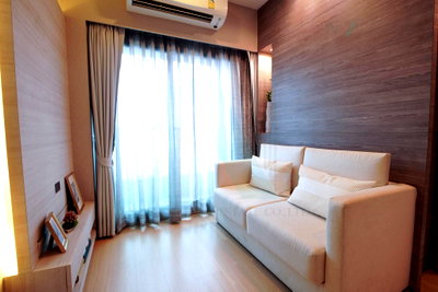 Condos for sale : For Sell Condo LUMPINI PARK PHAHON 32 Building 1, Floor 25,2 bed room, Room size 36 sqm