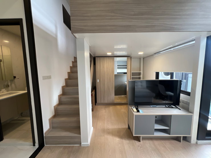 picture Ready to move in Condo Chewathai Asoke MRT RAMA9 Fully Furnished - 8/14