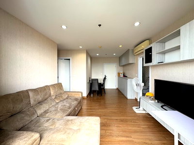 ขายคอนโด : 💥รหัส TTTP007912S💥 📢📢For Sale The Tree Interchange (2 Bed 58 ตร.ม/5.90 ล้าน) ชั้น 12 ติดเกตเวย์ / ใกล้ MRT / รพ.บางโพ สนใจ Line ID: @atfirm