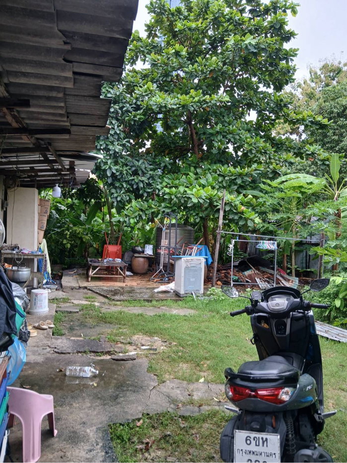 รูป ขายที่ดินทำเลทอง ยานนาวา พร้อมสิ่งปลูกสร้าง • ใกล้แหล่งธุรกิจ การค้า ที่อยู่อาศัยหนาแน่น - รูปที่ 6/11