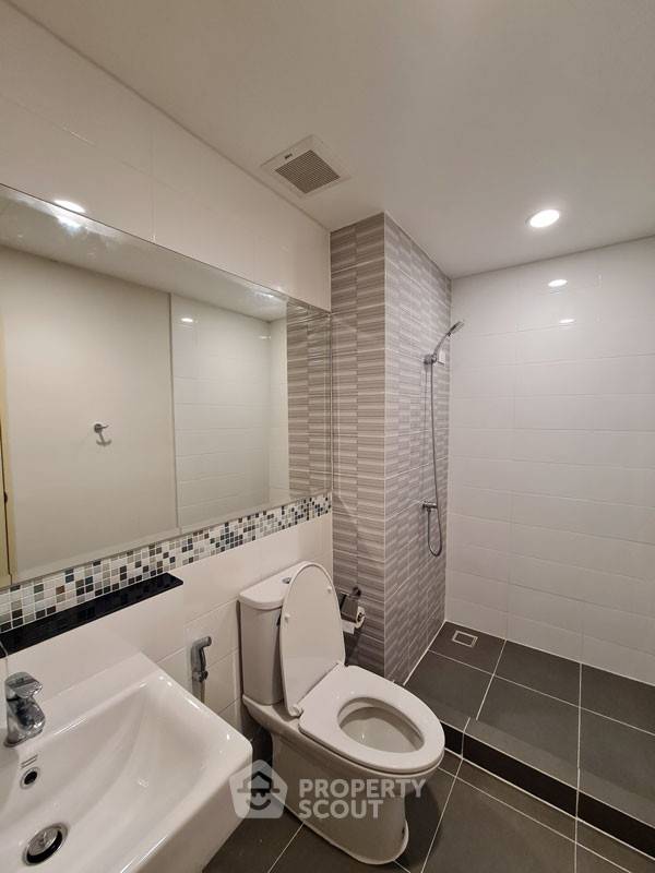picture 3-BR Townhouse near MRT Bang Rak Yai (ID 3377605) - 6/7