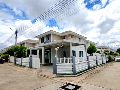 บ้านเดี่ยว ศรีราชา ชลบุรี : ขายบ้านเดี่ยวศรีราชา หลังมุมมีพื้นที่กว้าง Life in the Garden ใกล้แหลมฉบัง