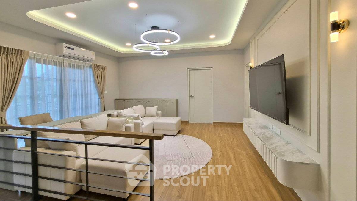 picture 4-BR House at Centro Bangna in Bang Kaeo (ID 3376013) - 7/15