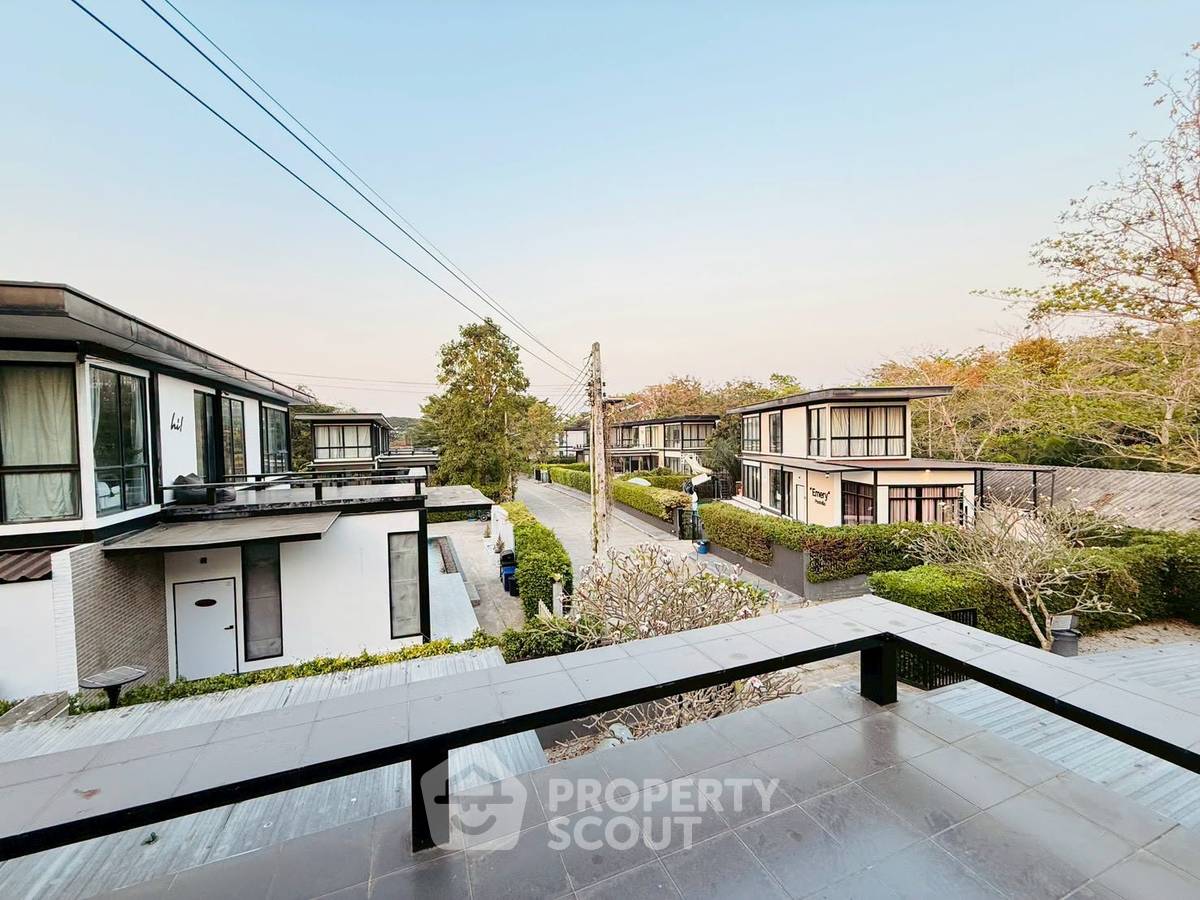 picture 3-BR Villa close to Huai Yai (ID 3378620) - 10/19