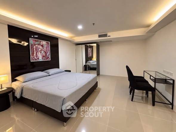 picture 2-BR Condo at The Waterford Diamond Tower Sukhumvit near BTS Phrom Phong (ID 3378491) - 2/11