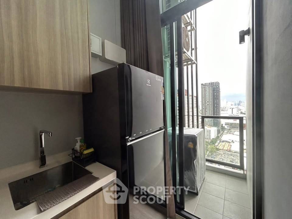 picture 2-BR Condo at Altitude Unicorn Sathorn-Tha Phra near BTS Talat Phlu (ID 3094297) - 4/14