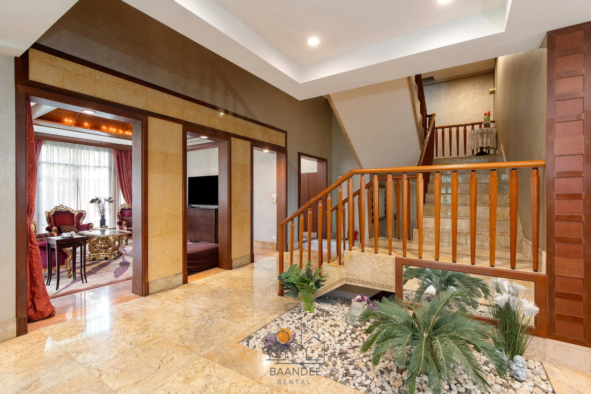 picture Luxury House for Rent at Baan Sansiri Sukhumvit 67 - 6/25