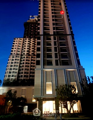 Condos for sale : 3-BR Condo at Rhythm Charoennakhon Iconic near BTS Krung Thon Buri (ID 3378796)