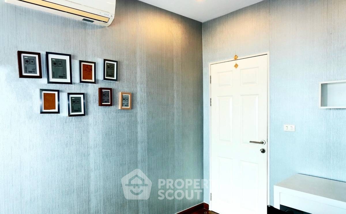 picture 2-BR Condo at Chewathai Ratchaprarop near BTS Victory Monument (ID 3377893) - 4/10