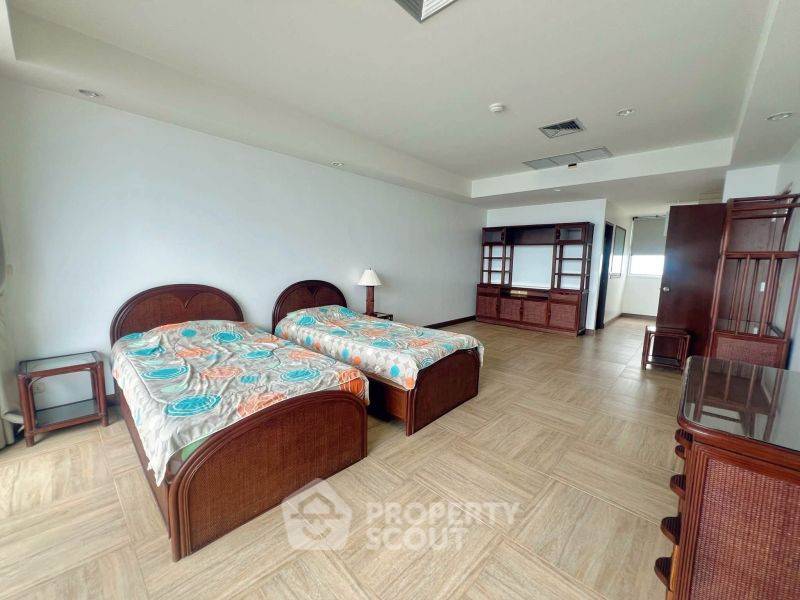 picture 2-BR Condo at Rama Harbour View Condominium in Surasak (ID 3378376) - 11/18