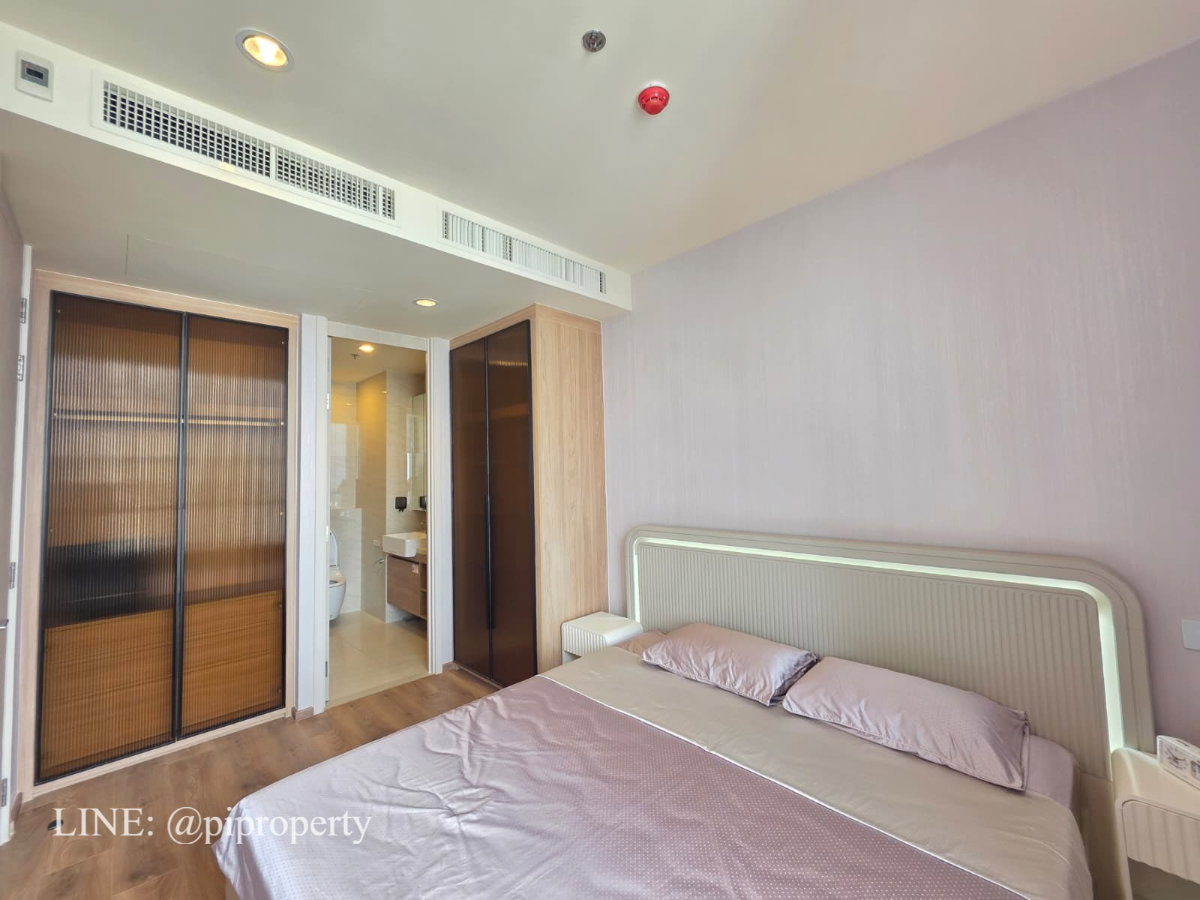 รูป ห้องพัก 2 ห้องนอน ตกแต่งครบพร้อมอยู่ ที่ Noble Form Thonglor ให้คุณสัมผัสไลฟ์สไตล์การใช้ชีวิตย่านทองหล่ออย่างแท้จริง | โนเบิล ฟอร์ม ทองหล่อ - รูปที่ 5/53