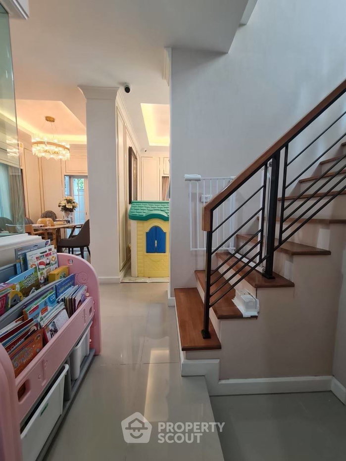 รูป บ้าน 5 ห้องนอน ขนาด 377 ตร.ม. Golden Neo Sathorn ใกล้ MRT เพชรเกษม 48 (ID 3377168) - รูปที่ 10/26