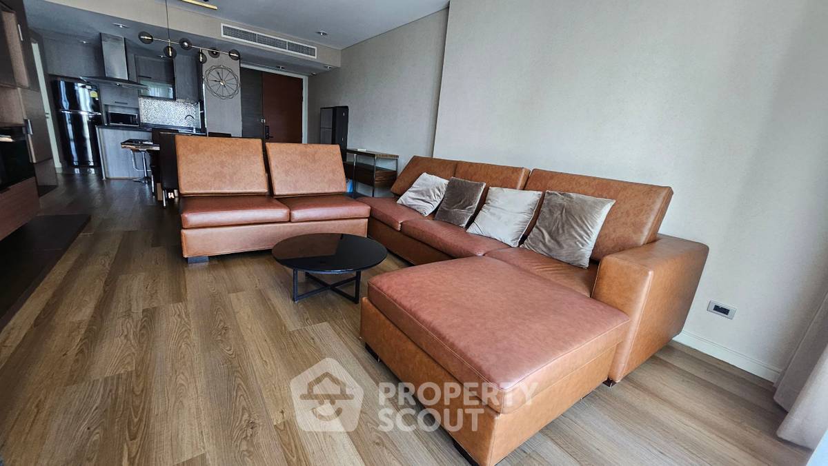 picture 2-BR Condo at Fullerton Sukhumvit near BTS Ekkamai (ID 2262904) - 6/32