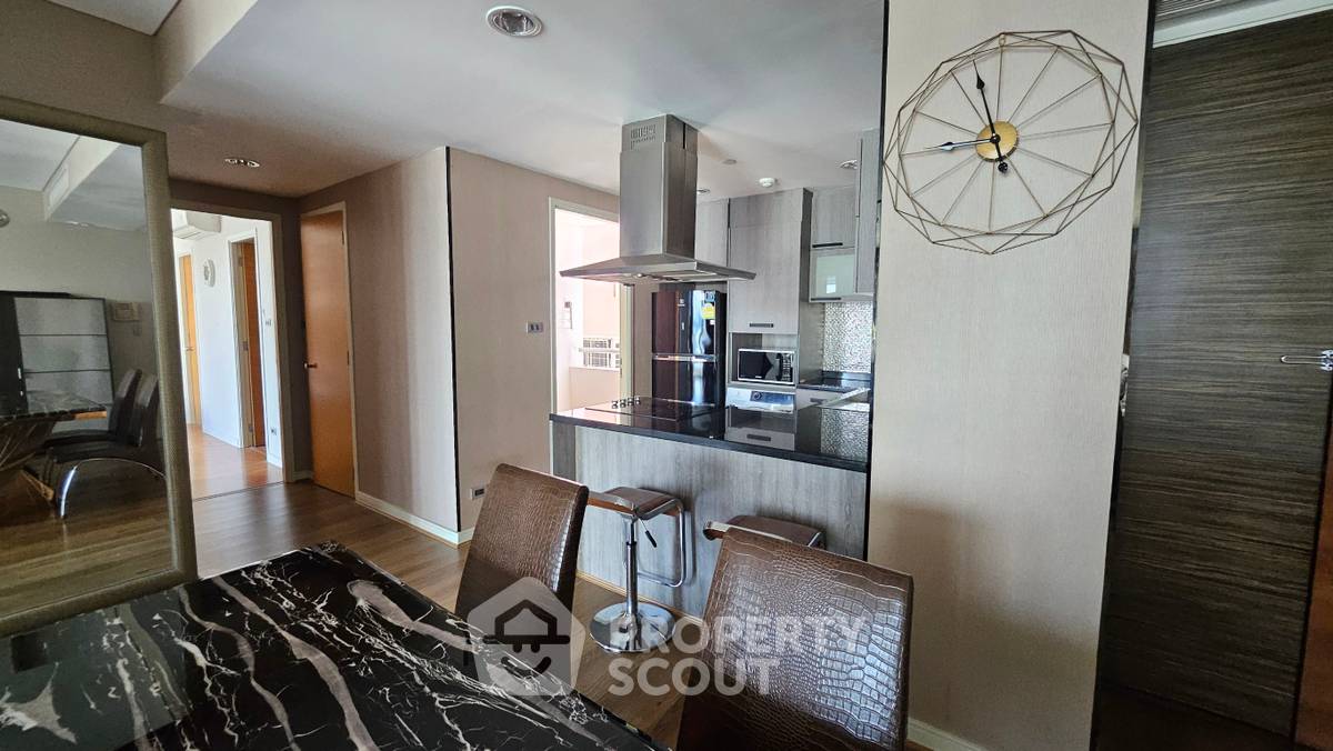 picture 2-BR Condo at Fullerton Sukhumvit near BTS Ekkamai (ID 2262904) - 10/32