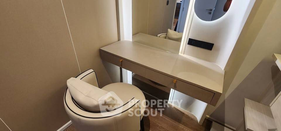 รูป คอนโด 2 ห้องนอน Muniq Langsuan ขนาด 97 ตร.ม. ใกล้ BTS Ratchadamri (ID 3378763) - รูปที่ 14/18
