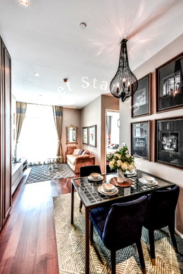 Condos for sale : THE DIPLOMAT 39 I 🚈 Near BTS Phrom Phong Station and Central Silom Complex